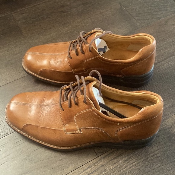 Men’s Johnson and Murphy Shoes - Picture 2 of 7